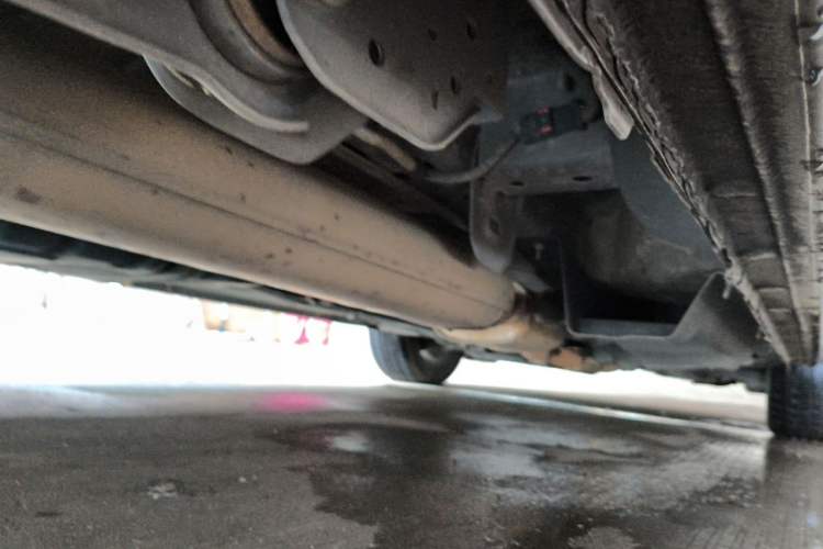 Used Buick GL8 2021 Land Cruiser Executive 652T Premium Model Chassis Rear Right
