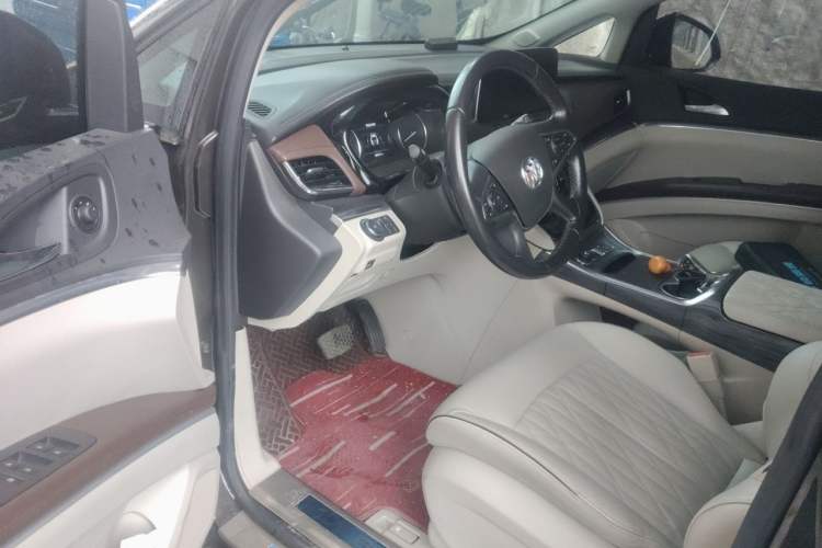 Used Buick GL8 2021 Land Cruiser Executive Class 652T Luxury Model Driver Seat