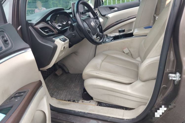 Used Buick GL8 2021 Land Cruiser Executive Class 652T Comfort Model Driver Seat