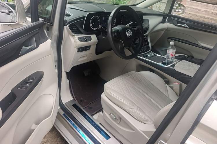 Used Buick GL8 2021 ES Landtrek 653T Comfort Edition Driver Seat