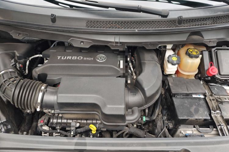 Used Buick GL8 2021 Land Cruiser Executive Class 652T Comfort Model Engine Bay