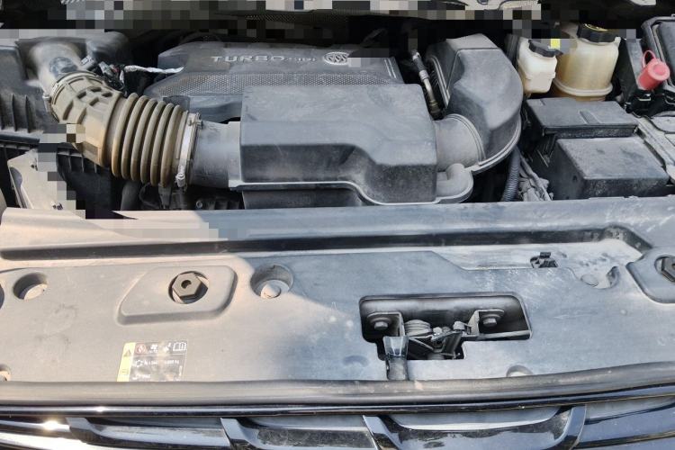 Used Buick GL8 2021 Land Cruiser Executive Class 652T Luxury Model Engine Bay