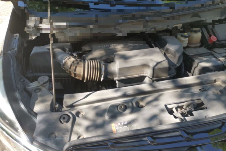 Used Buick GL8 2021 Land Cruiser Executive Class 652T Smart Luxury Model Engine Bay Right
