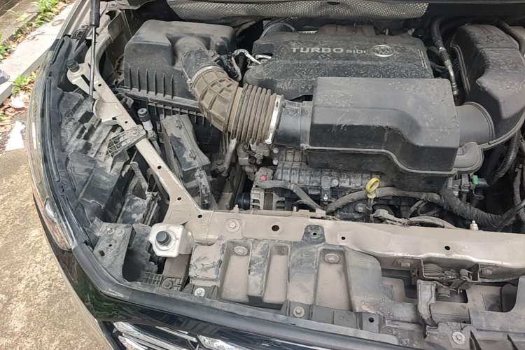 Used Buick GL8 2021 ES Landtrek 653T Comfort Edition Engine Bay Right