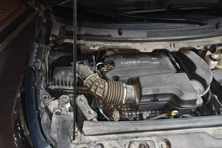 Used Buick GL8 2021 Land Cruiser Executive Class 652T Comfort Model Engine Bay Right