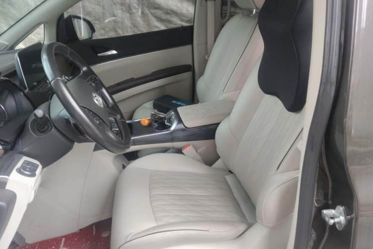 Used Buick GL8 2021 Land Cruiser Executive Class 652T Luxury Model Left Front Seat