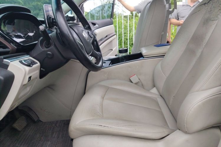Used Buick GL8 2021 Land Cruiser Executive Class 652T Comfort Model Left Front Seat