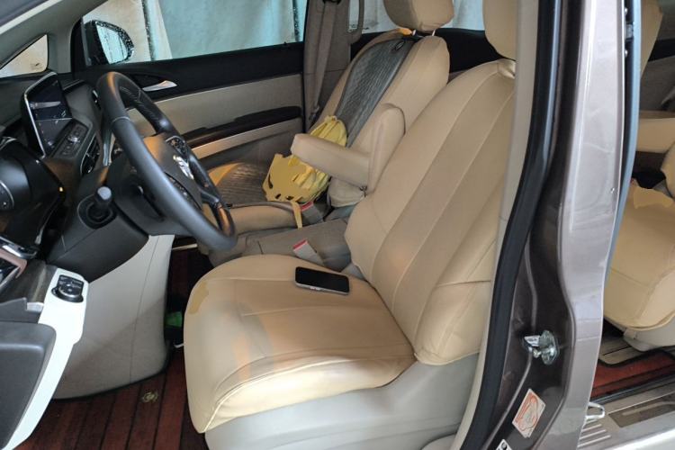 Used Buick GL8 2021 Land Cruiser Executive 652T Premium Model Left Front Seat