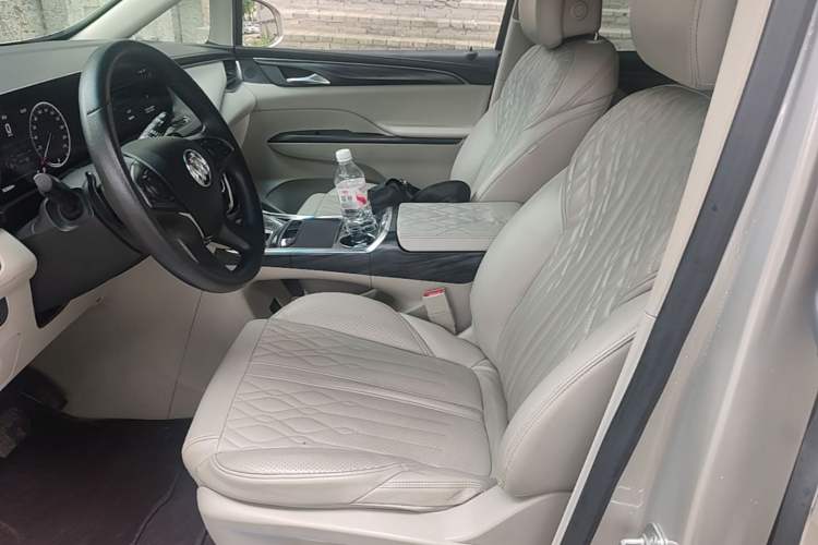 Used Buick GL8 2021 ES Landtrek 653T Comfort Edition Left Front Seat