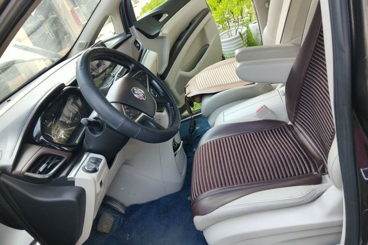 Used Buick GL8 2021 Land Cruiser Executive Class 652T Luxury Model Left Front Seat