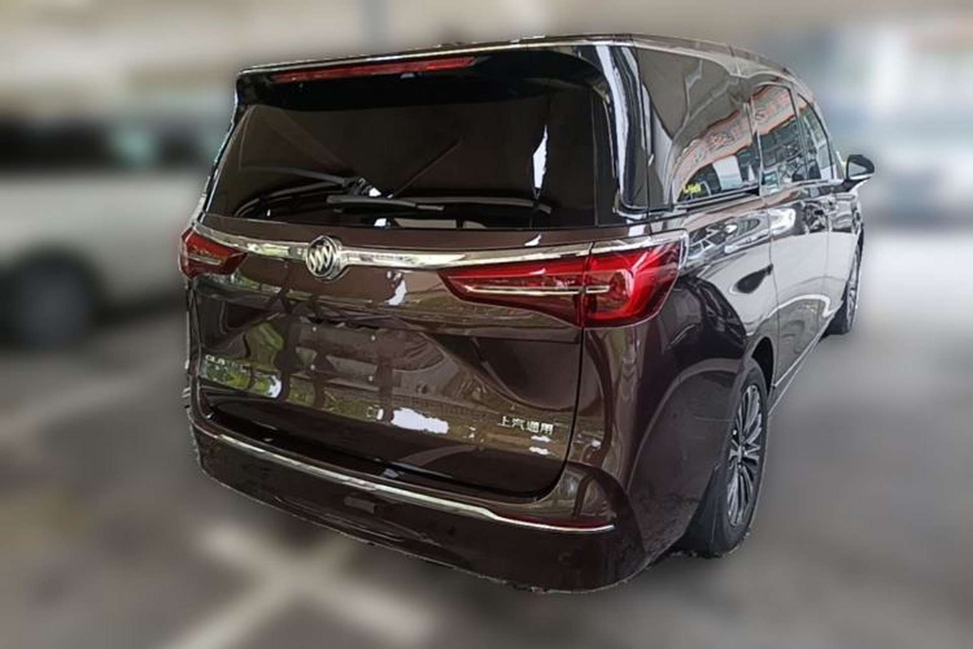 Used Buick GL8 2021 ES Land Cruiser 653T Luxury Edition Rear Right 45 Deg