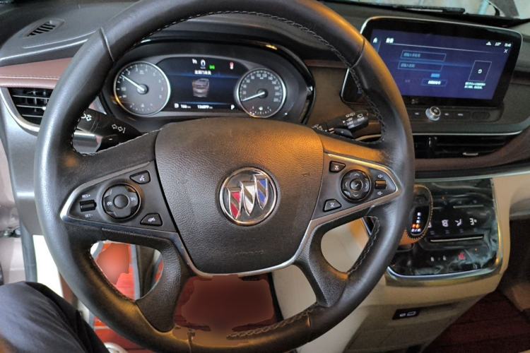 Used Buick GL8 2021 Land Cruiser Executive 652T Premium Model Steering Wheel