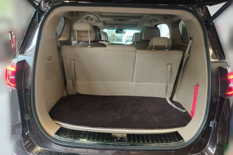 Used Buick GL8 2021 ES Landtrek 653T Luxury Model Trunk