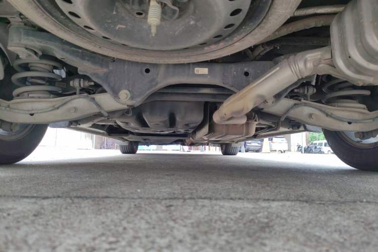 Used Buick GL8 2021 ES Land Cruiser 653T Luxury Edition Chassis Rear
