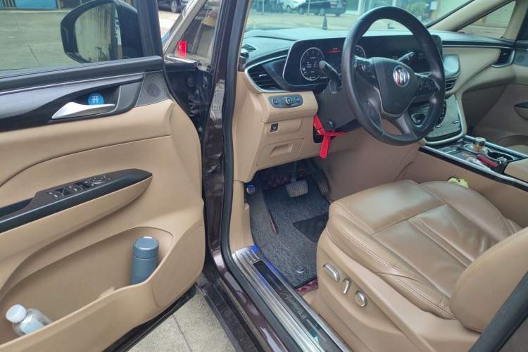 Used Buick GL8 2021 ES Land Cruiser 653T Luxury Edition Driver Seat