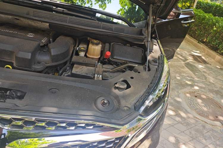 Used Buick GL8 2021 Avenir Aivia 7-Seater Luxury Edition Engine Bay Left