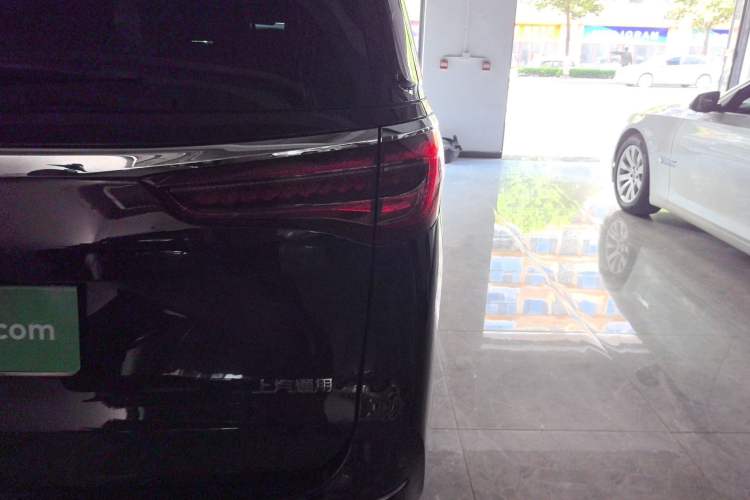 Used Buick GL8 2021 Avenir Aivia Six-Seat Luxury Edition Exterior 3