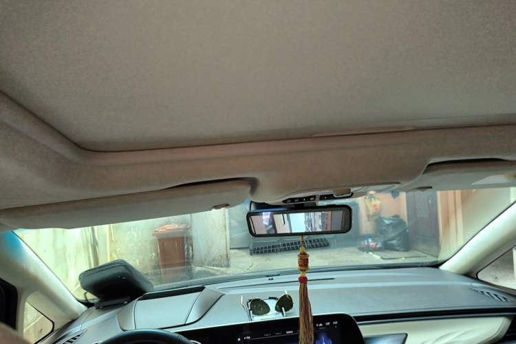 Used Buick GL8 2021 Avenir Aivia Six-Seat Luxury Edition Headliner