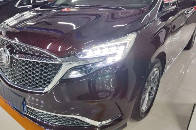 Used Buick GL8 2021 Avenir Aivia Six-Seat Luxury Edition Left Front Headlight