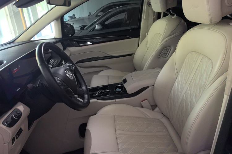 Used Buick GL8 2021 Avenir Aivia Six-Seat Luxury Edition Left Front Seat