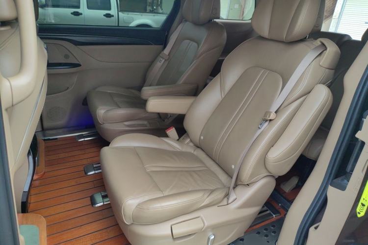 Used Buick GL8 2021 ES Land Cruiser 653T Luxury Edition Left Rear Seat