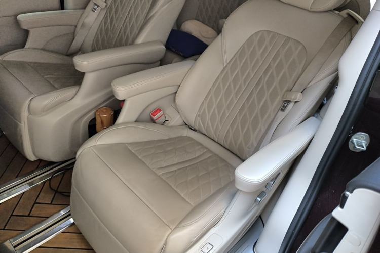 Used Buick GL8 2021 Avenir Aivia Six-Seat Luxury Edition Left Rear Seat