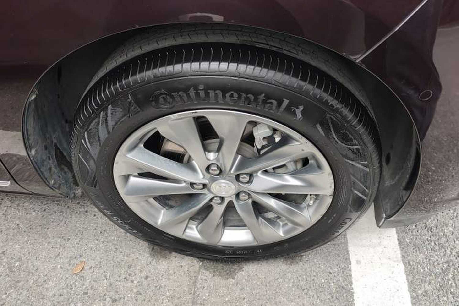 Used Buick GL8 2021 Avenir Aivia 7-Seater Luxury Edition Right Front Wheel Hub