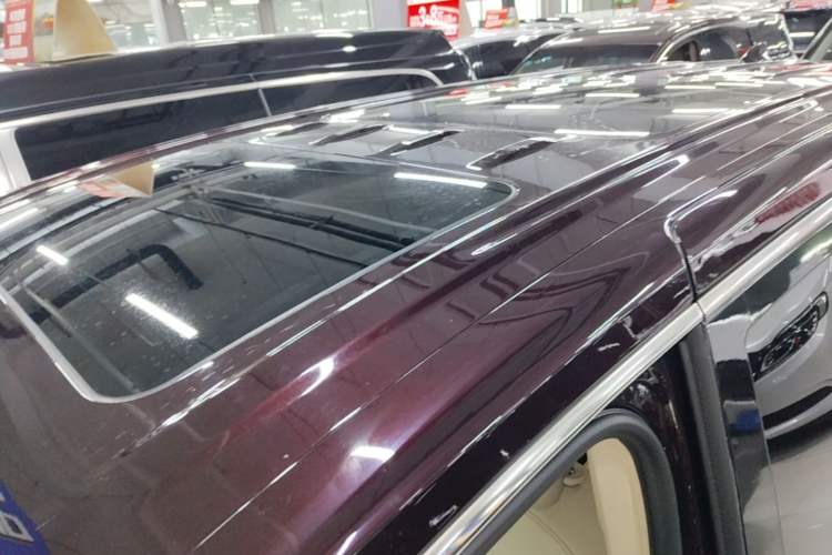 Used Buick GL8 2021 Avenir Aivia Six-Seat Luxury Edition Roof