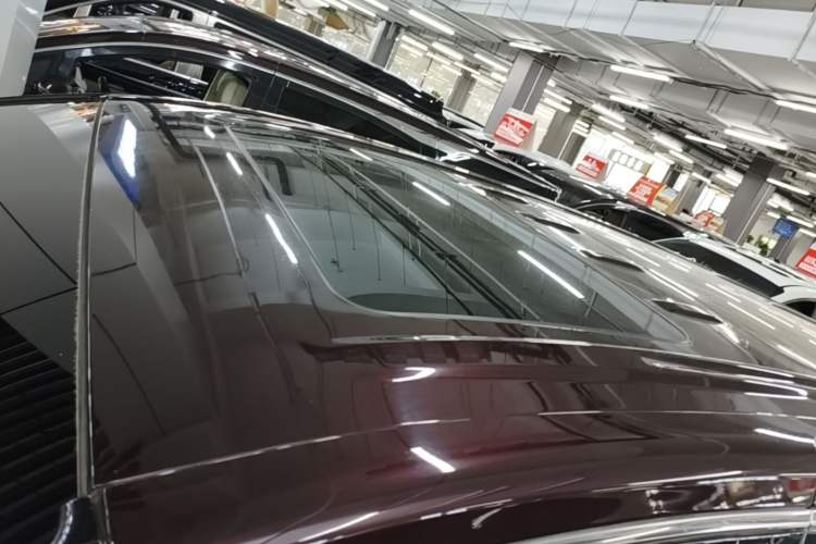 Used Buick GL8 2021 Avenir Aivia Six-Seat Luxury Edition Roof