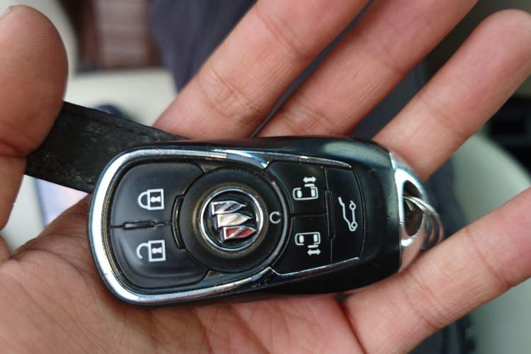 Used Buick GL8 2021 Avenir Aivia Six-Seat Luxury Edition Vehicle Key