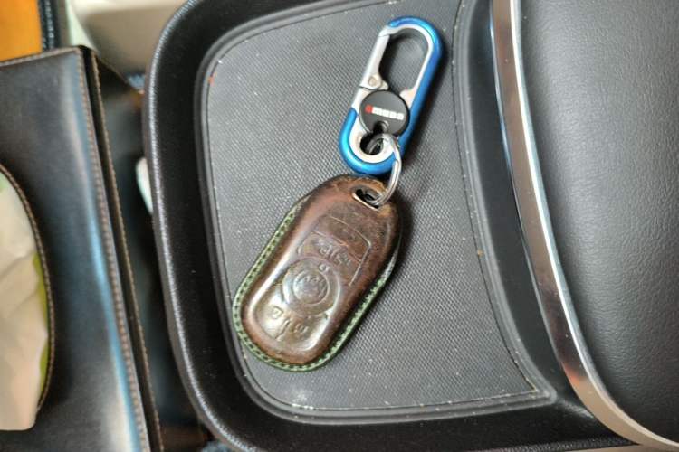 Used Buick GL8 2021 Avenir Aivia Six-Seat Luxury Edition Vehicle Key
