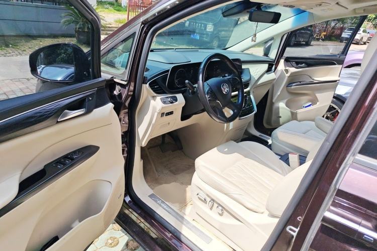 Used Buick GL8 2021 Avenir Aivia 7-Seater Luxury Edition Driver Seat