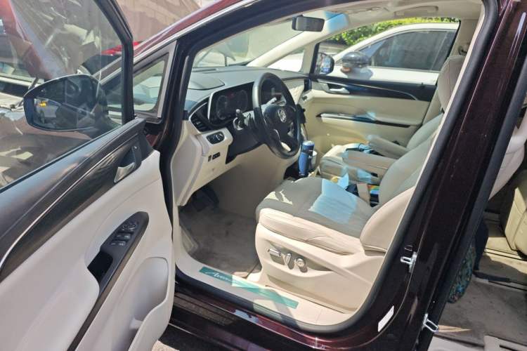 Used Buick GL8 2021 Avenir Aivia Six-Seat Luxury Edition Interior 3