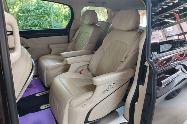 Used Buick GL8 2021 Avenir Aivia Six-Seat Luxury Edition Left Rear Seat