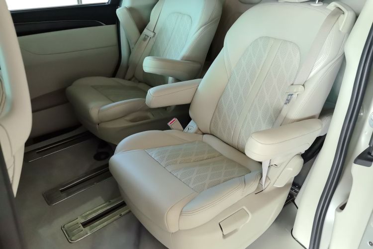 Used Buick GL8 2021 ES Landtrek 653T Comfort Edition Left Rear Seat