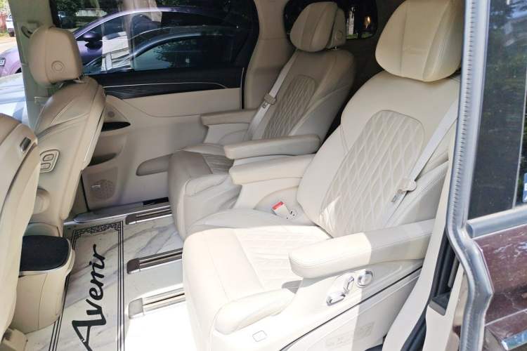 Used Buick GL8 2021 Avenir Aivia 7-Seater Luxury Edition Left Rear Seat