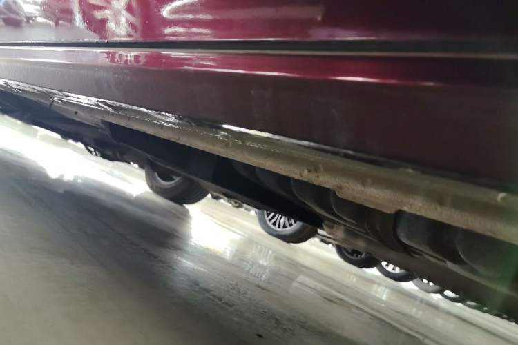Used Buick GL8 2021 ES Landtrek 653T Comfort Edition Left Side Sill