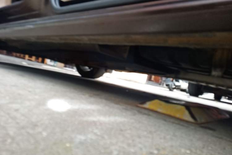 Used Buick GL8 2021 ES Landtrek 653T Luxury Model Left Side Sill