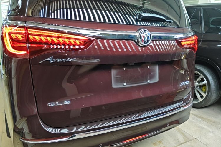 Used Buick GL8 2021 Avenir Aivia 7-Seater Luxury Edition Rear