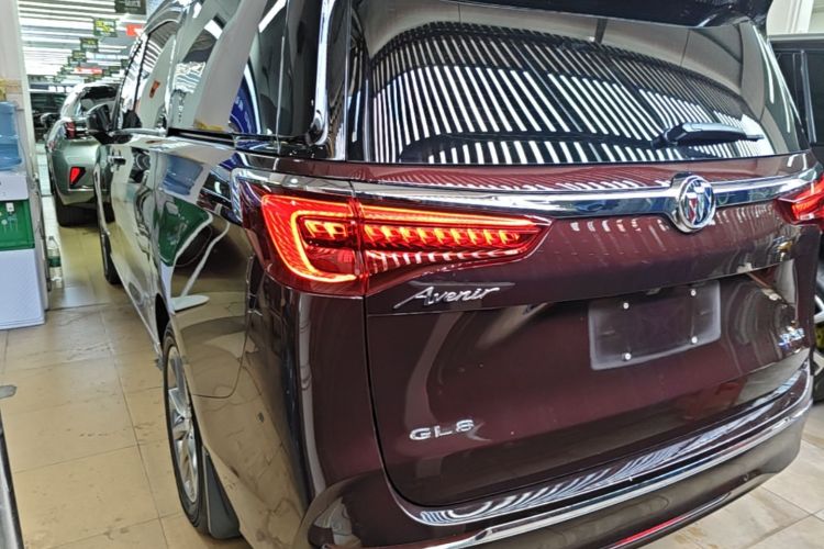 Used Buick GL8 2021 Avenir Aivia 7-Seater Luxury Edition Rear Left 45 Deg