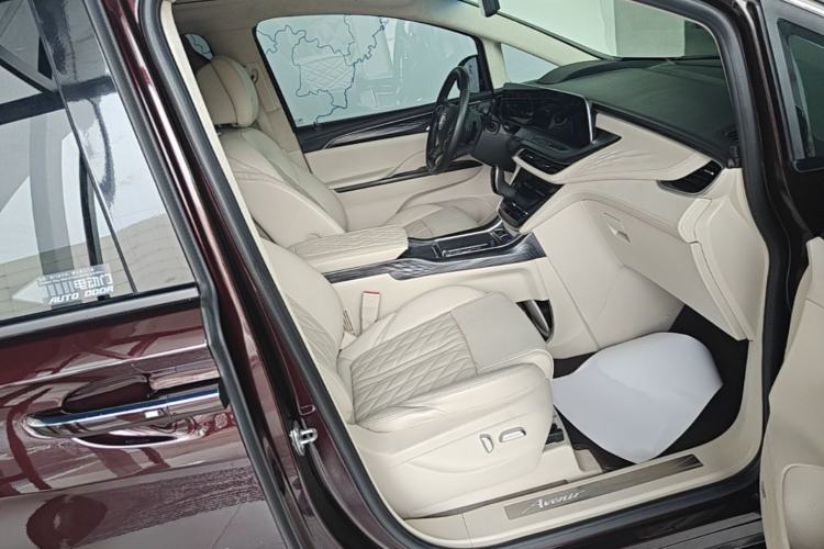 Used Buick GL8 2021 Avenir Aivia Six-Seat Luxury Edition Right Front Seat