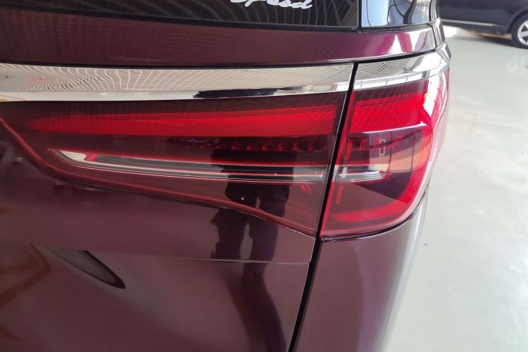 Used Buick GL8 2021 ES Landtrek 653T Comfort Edition Right Rear Taillight