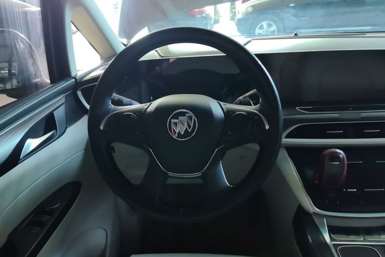 Used Buick GL8 2021 ES Landtrek 653T Comfort Edition Steering Wheel