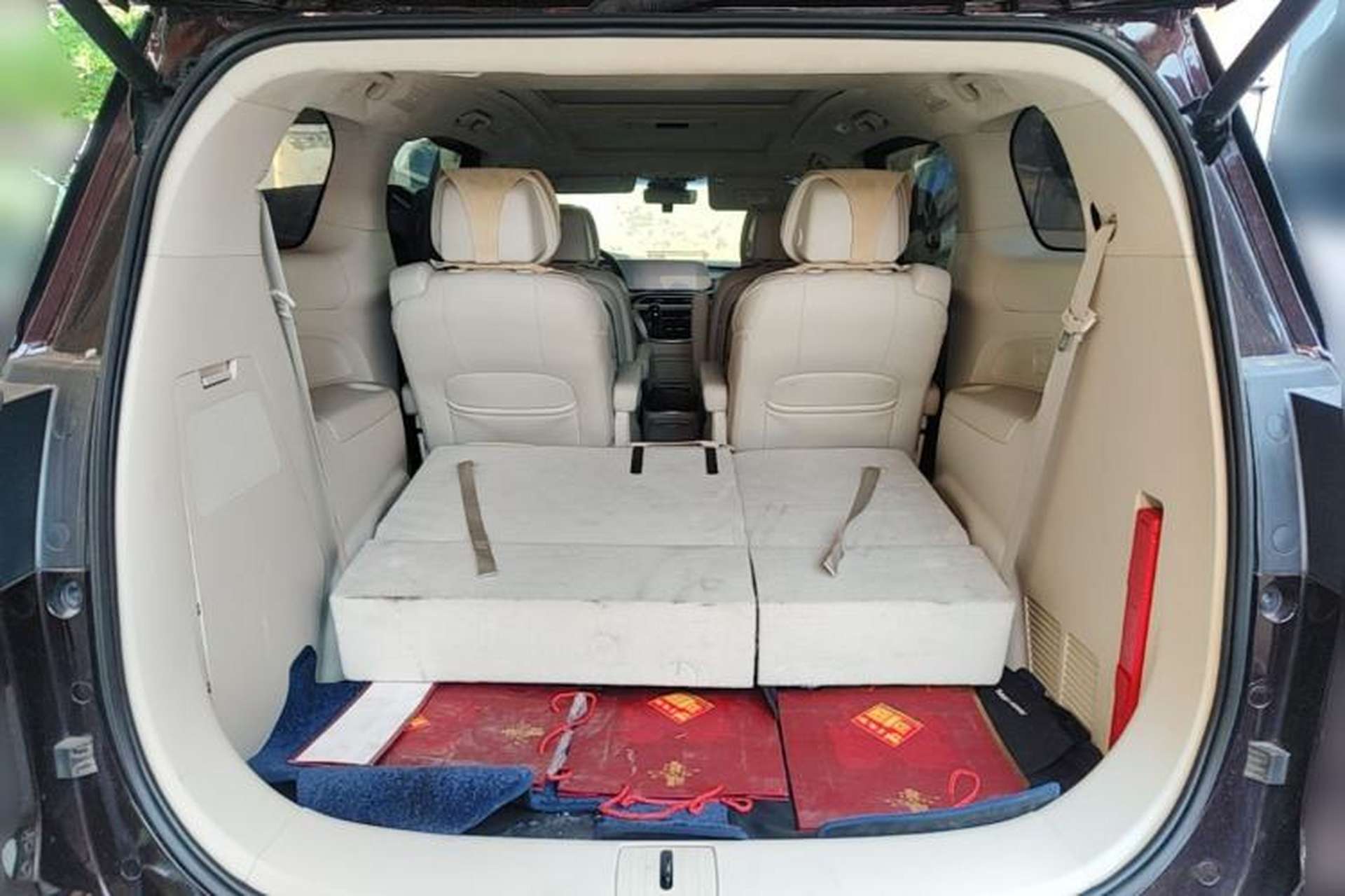 Used Buick GL8 2021 Avenir Aivia 7-Seater Luxury Edition Trunk