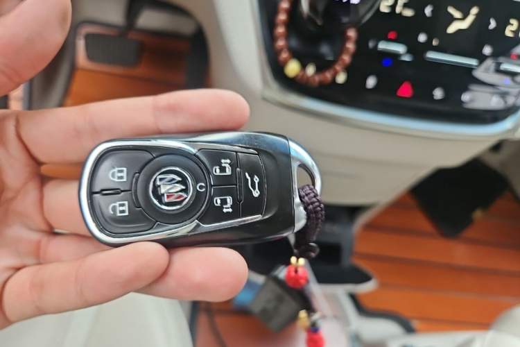 Used Buick GL8 2021 Avenir Aivia Six-Seat Luxury Edition Vehicle Key
