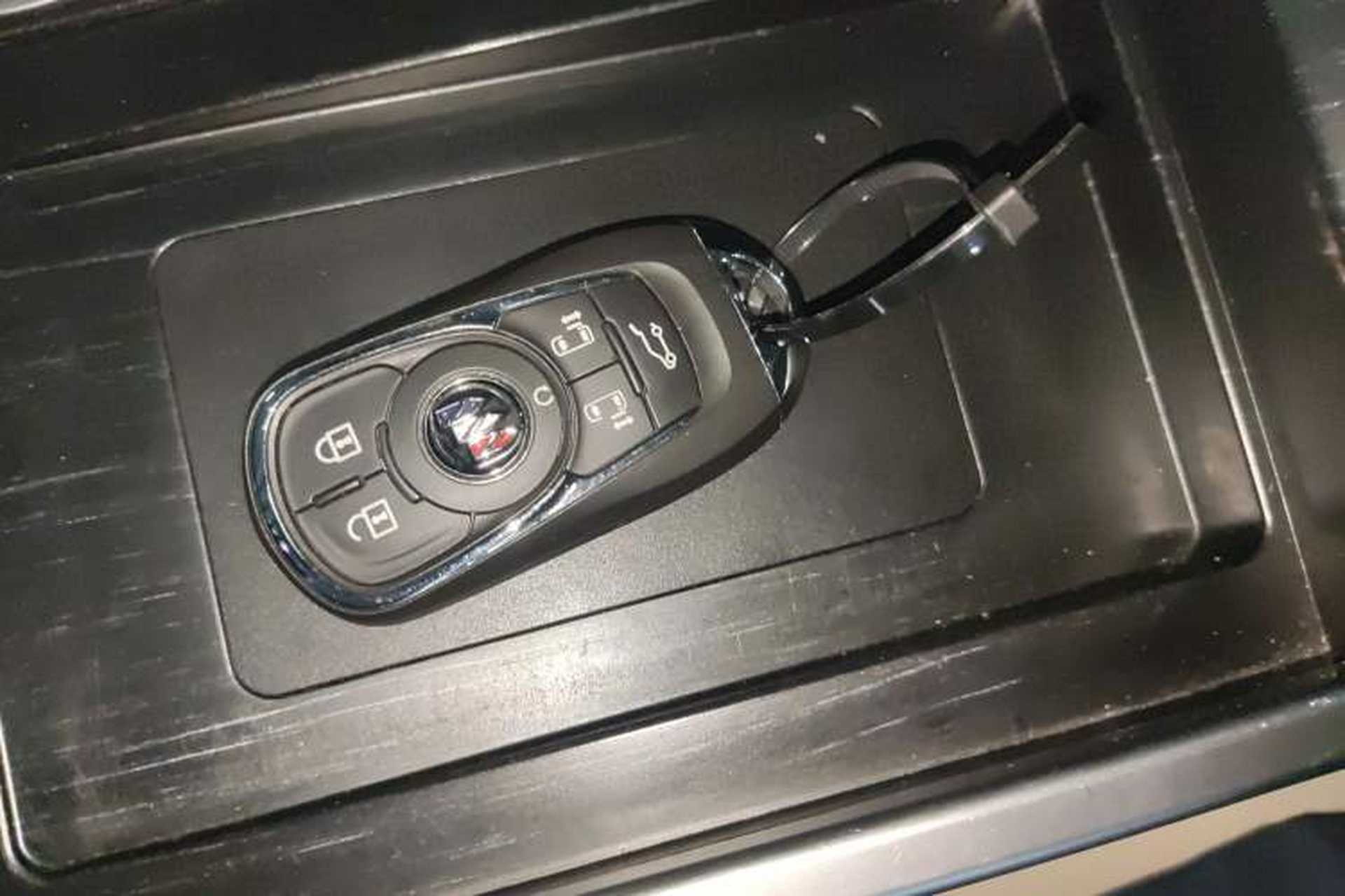 Used Buick GL8 2021 Avenir Aivia Six-Seat Luxury Edition Vehicle Key