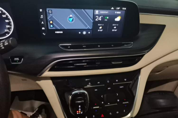 Used Buick GL8 2021 ES Land Cruiser 653T Smart Flagship Model Audio And AC Panel