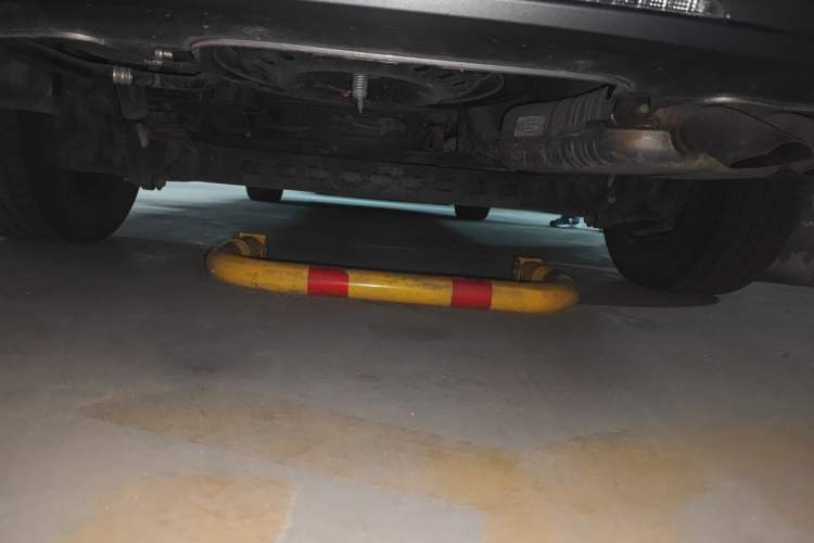 Used Buick GL8 2021 Land Cruiser Executive 652T Premium Model Chassis Rear