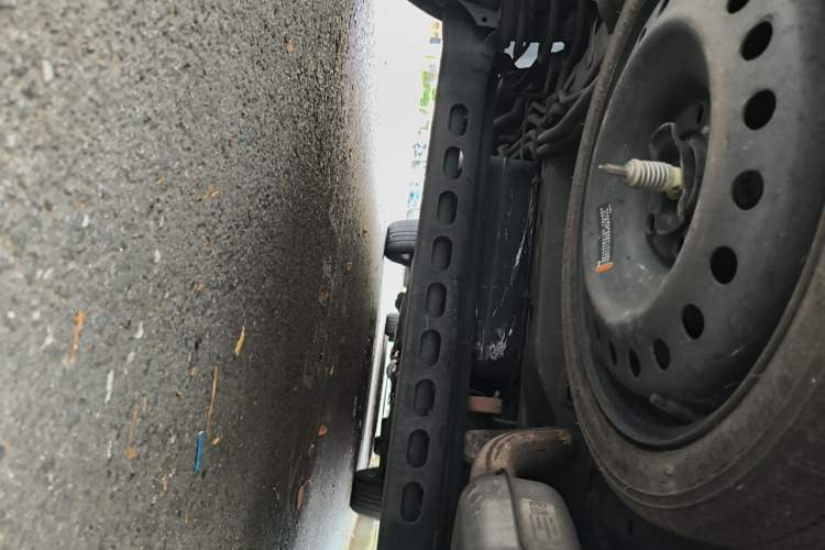Used Buick GL8 2021 Land Cruiser Executive Class 652T Comfort Model Chassis Rear Left