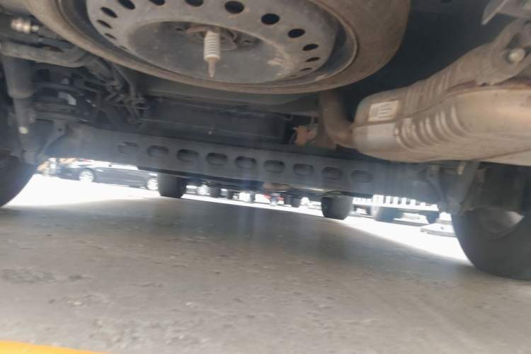 Used Buick GL8 2021 Land Cruiser Executive Class 652T Comfort Model Chassis Rear